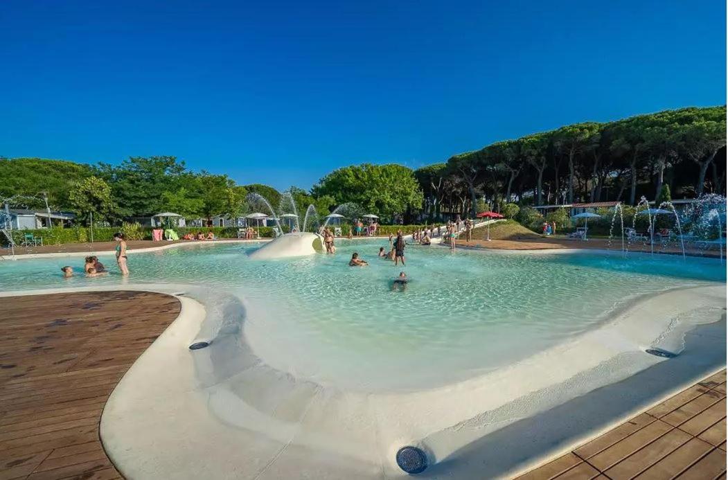 Vacanceselect Mobil Homes - Camping Pineta Sul Mare Camping Village 切塞纳蒂科 外观 照片