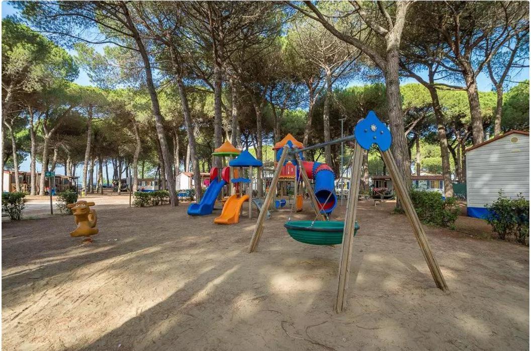 Vacanceselect Mobil Homes - Camping Pineta Sul Mare Camping Village 切塞纳蒂科 外观 照片